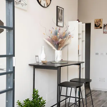 Fara's House Couette-café *