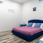 Fara's House Bed & Breakfast