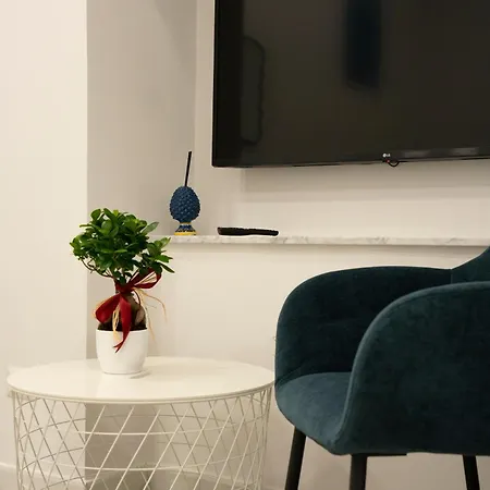 Bed & Breakfast Fara's House 3*